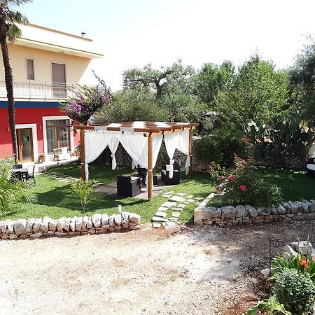 Ape Rossa Panzió Castellana Grotte Kültér fotó